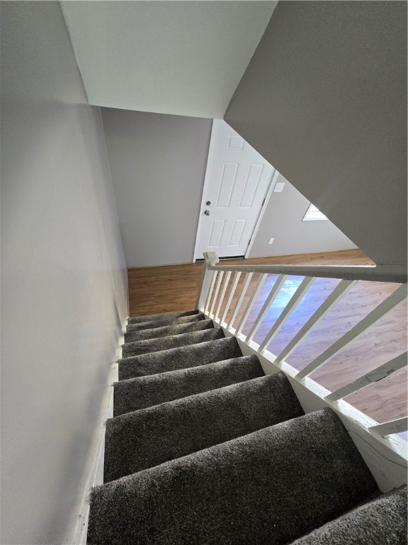 McKees Rocks, Pennsylvania 15136, United States, 2 Bedrooms Bedrooms, ,1 BathroomBathrooms,Residential,Active,228014