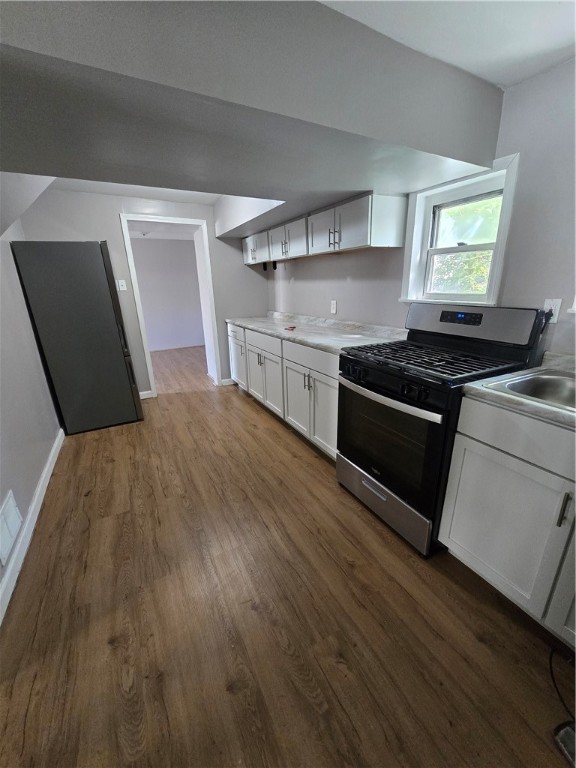 McKees Rocks, Pennsylvania 15136, United States, 2 Bedrooms Bedrooms, ,1 BathroomBathrooms,Residential,Active,228014