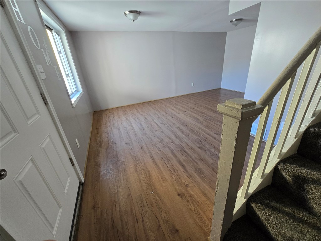 McKees Rocks, Pennsylvania 15136, United States, 2 Bedrooms Bedrooms, ,1 BathroomBathrooms,Residential,Active,228014