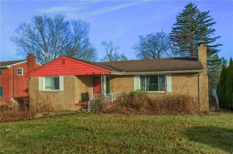 Photo of 137 S Patton Drive, Coraopolis, PA 15108 (MLS # 1736767)