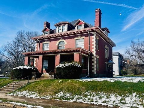 Photo of 311 Richhill St, Waynesburg, PA 15370 (MLS # 1744567)