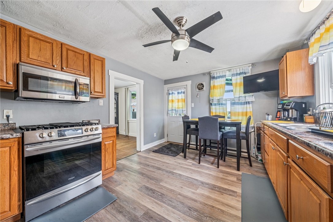 535 Adams St St, Rochester, Pennsylvania image 3