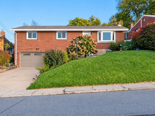921 SHADYCREST RD, PITTSBURGH, PA 15216 - Image bfcf87fec071c5ff712b985e6a2e24d9/2374713373