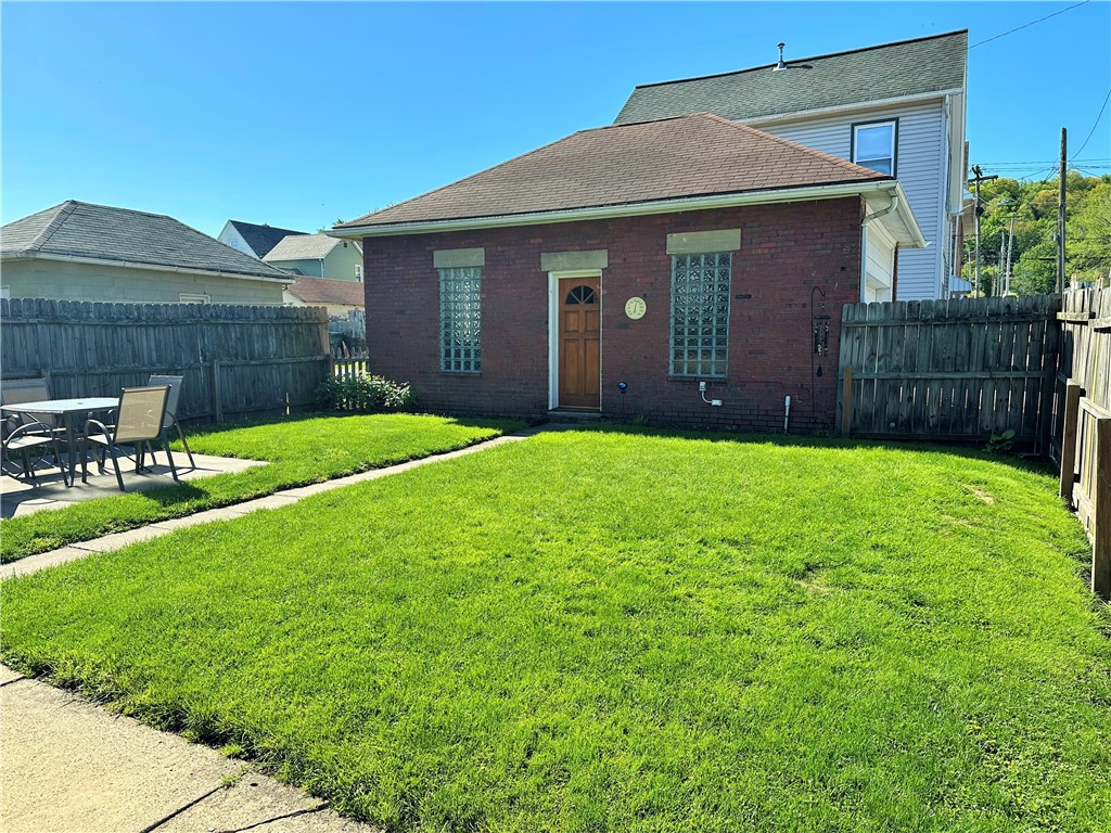 425 Wayne Ave