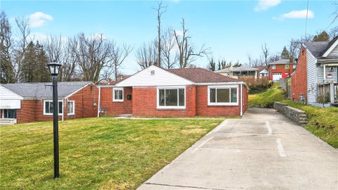 Photo for 811 Everglade Drive