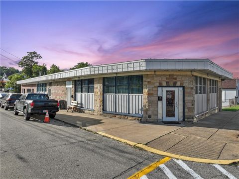 Photo of 2814 Liberty Way, Mckeesport, PA 15133 (MLS # 1735628)