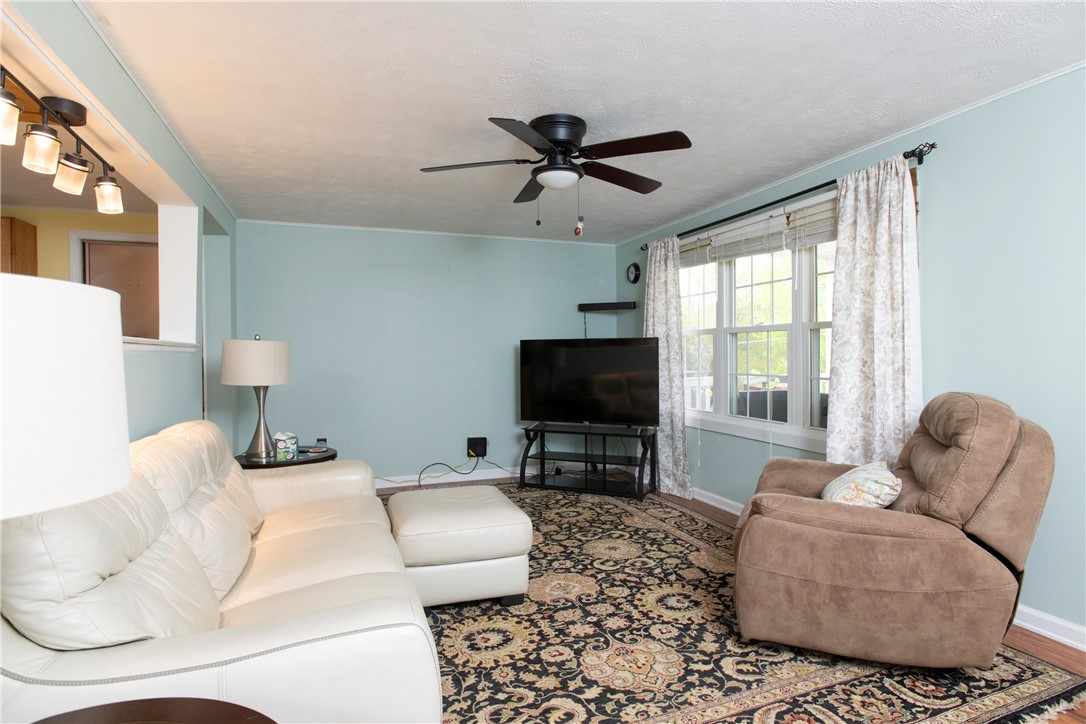 1611 Oneida Valley Rd