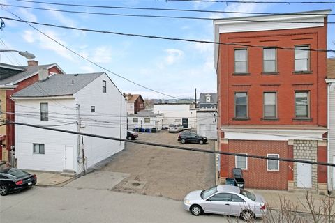 328-334 Pearl St Bloomfield PA 15224