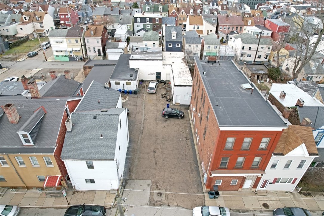 328-334 Pearl St