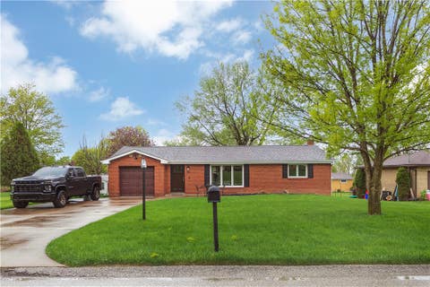 Homes For Rent - 2412 Cathedral Dr<br/> Monroeville, PA 15146