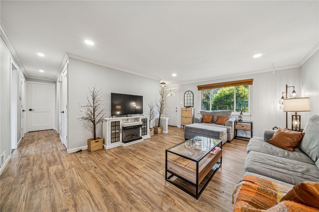 North Huntingdon, Pennsylvania 15642, United States, 2 Bedrooms Bedrooms, ,2 BathroomsBathrooms,Residential,Active,238668