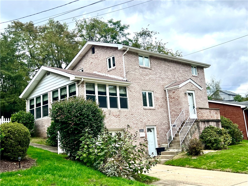 4664 Bowes Avenue Ave, West Mifflin, Pennsylvania image 2