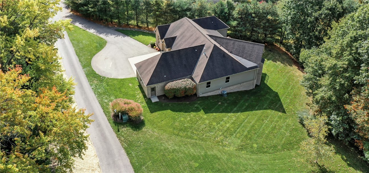 123 Meadowvue Dr