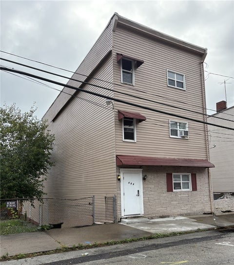 Photo for 666 Thompson Ave
