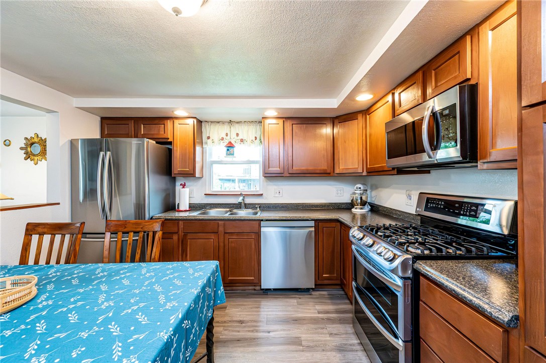 504 Highland Ave Ave, Jeannette, Pennsylvania image 15