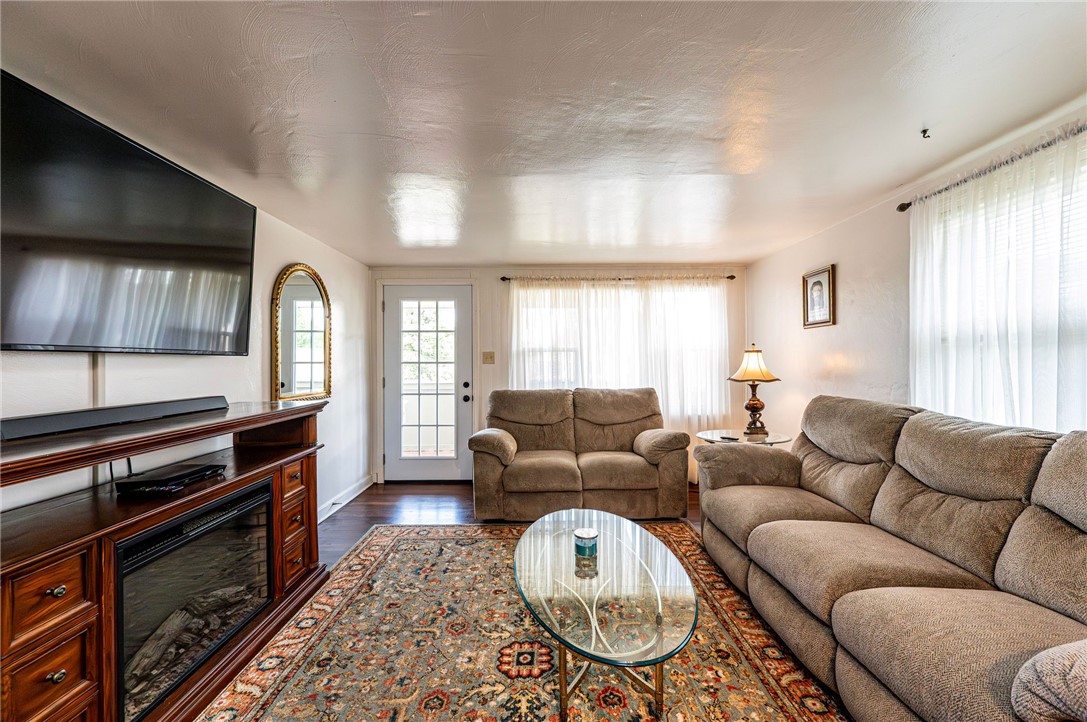 504 Highland Ave Ave, Jeannette, Pennsylvania image 8