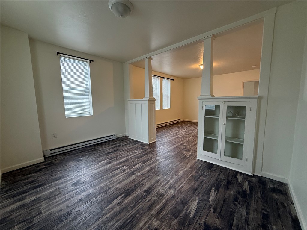 570 Kendall Ave 575