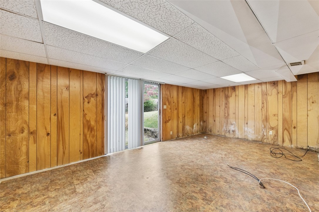 Murrysville, Pennsylvania 15626, United States, 3 Bedrooms Bedrooms, ,2 BathroomsBathrooms,Residential,Active,229437