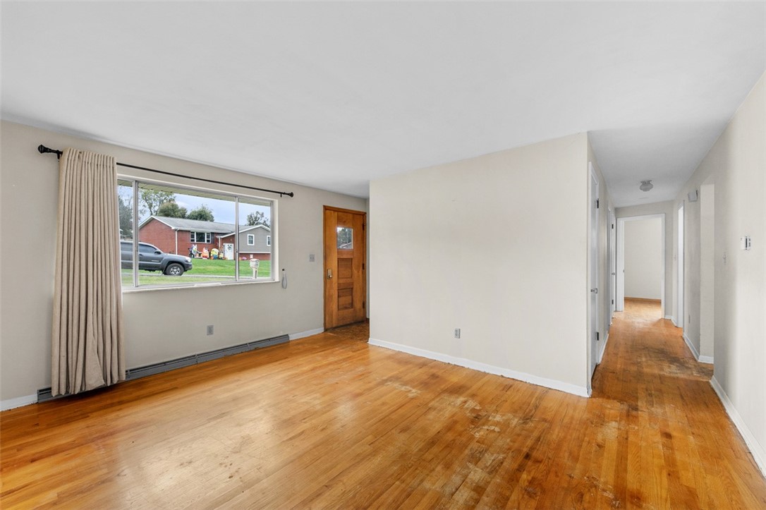 Murrysville, Pennsylvania 15626, United States, 3 Bedrooms Bedrooms, ,2 BathroomsBathrooms,Residential,Active,229437