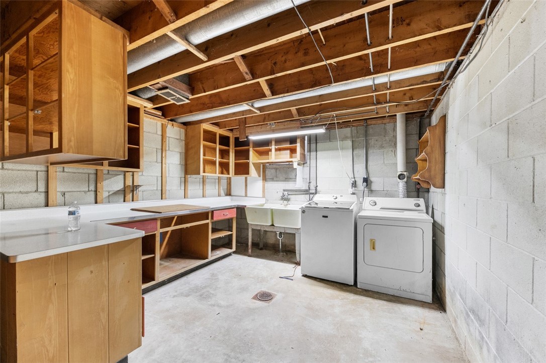 Murrysville, Pennsylvania 15626, United States, 3 Bedrooms Bedrooms, ,2 BathroomsBathrooms,Residential,Active,229437