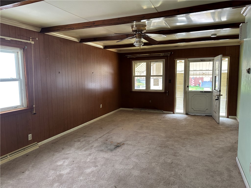 209 Acme Ave