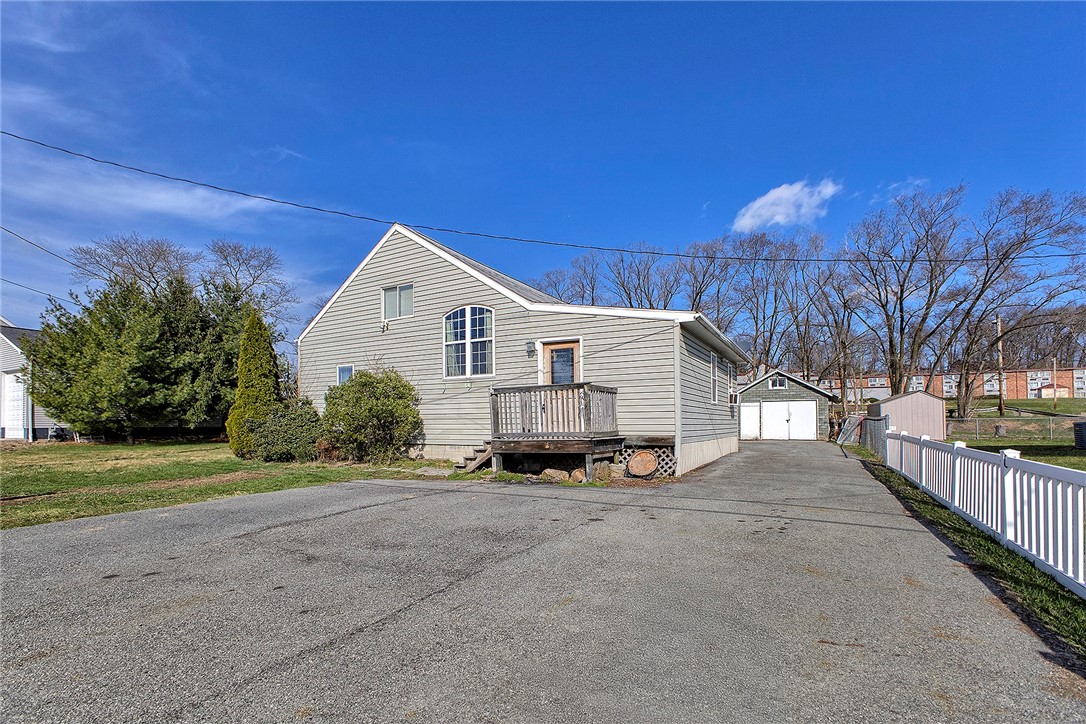 107 Stan Ave Ave, New Stanton, Pennsylvania image 1