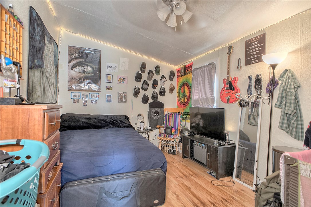 107 Stan Ave Ave, New Stanton, Pennsylvania image 8