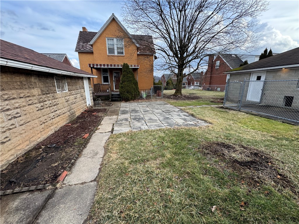 215 S Allen Avenue Ave, Donora, Pennsylvania image 44