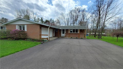 Photo for 1002 Maple Ln
