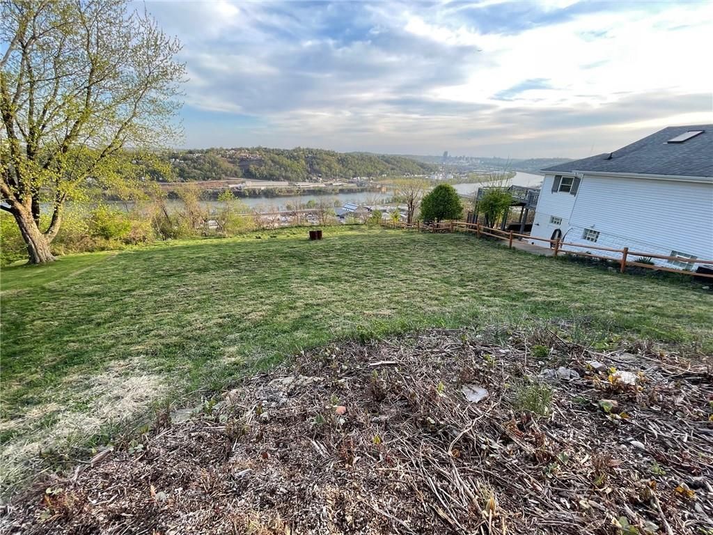758 Parkview Drive