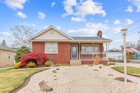 Photo for 621 Virginia Ave