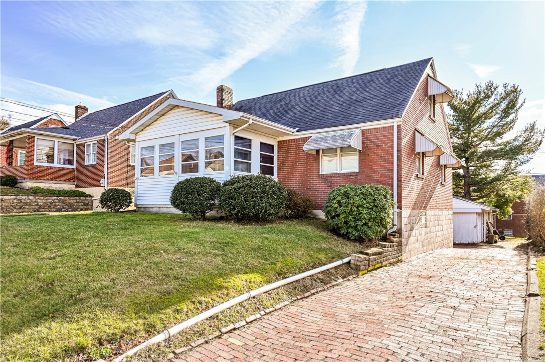 City Of Greensburg, Pennsylvania 15601, United States, 4 Bedrooms Bedrooms, ,2 BathroomsBathrooms,Residential,Active,22785