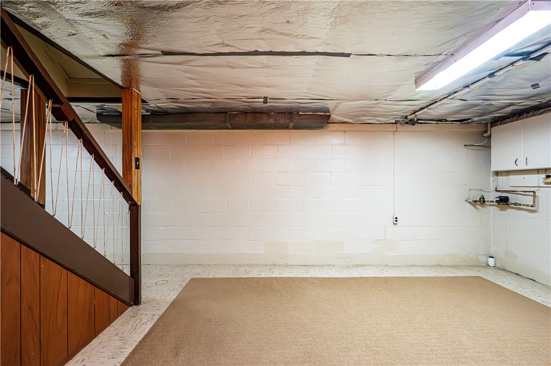 City Of Greensburg, Pennsylvania 15601, United States, 4 Bedrooms Bedrooms, ,2 BathroomsBathrooms,Residential,Active,22785