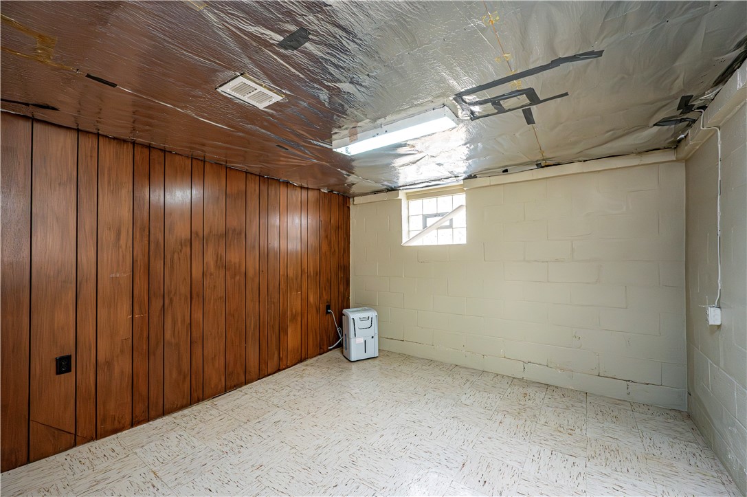 City Of Greensburg, Pennsylvania 15601, United States, 4 Bedrooms Bedrooms, ,2 BathroomsBathrooms,Residential,Active,22785