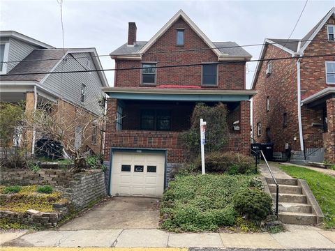 Photo of 227 Clairmont Ave, Pittsburgh, PA 15229 (MLS # 1748287)