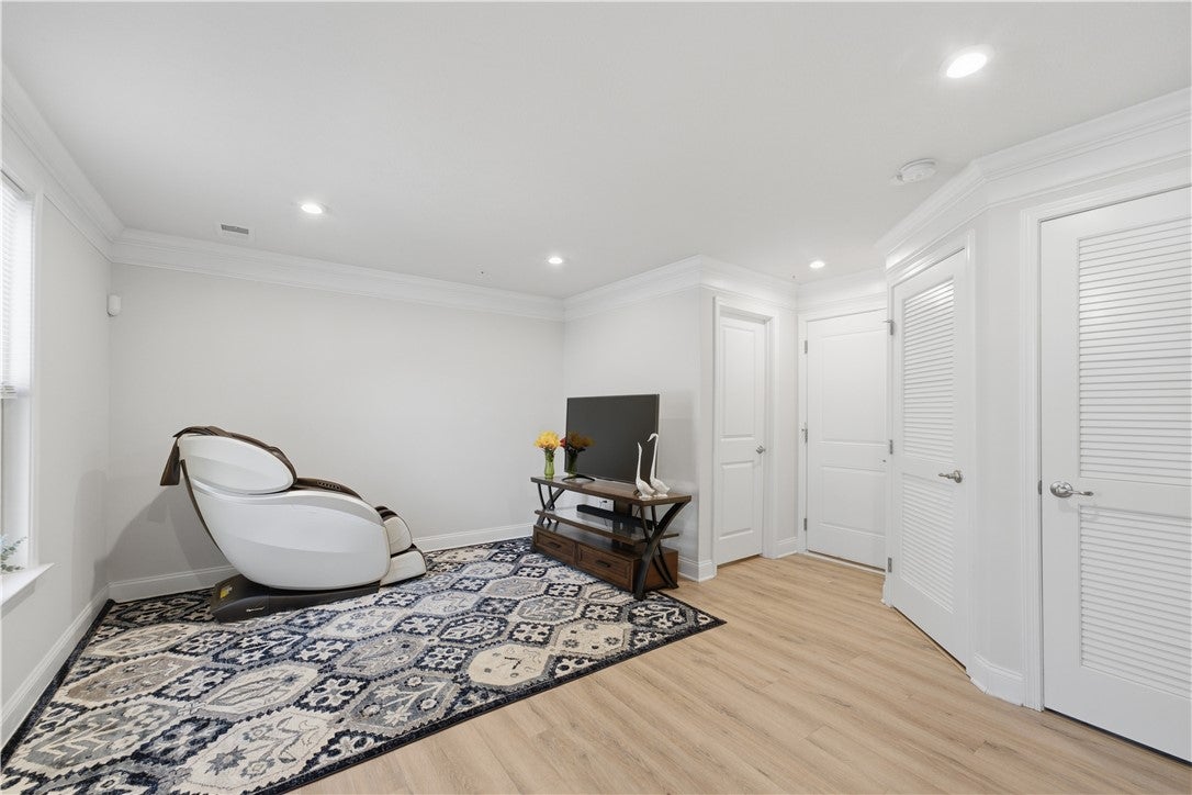 444 Fairmont Dr