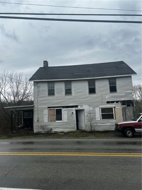Photo of 3117 W Crawford Ave, Connellsville, PA 15425 (MLS # 1727168)