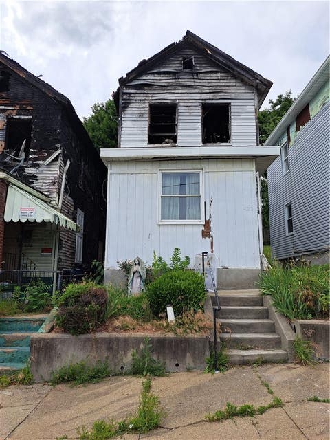 Photo of 422 E Washington St, Rochester, PA 15074 (MLS # 1762257)