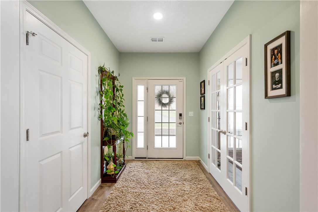 1704 Seminole Circle