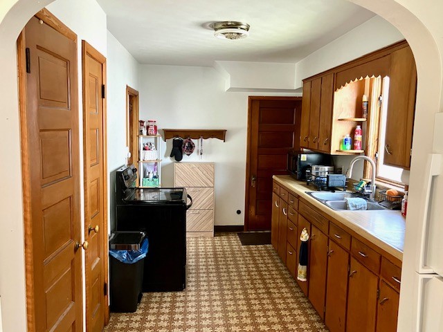 Greater Johnstown School District, Pennsylvania 15906, United States, 3 Bedrooms Bedrooms, ,1 BathroomBathrooms,Residential,Pending,187149