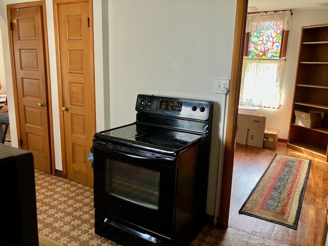 Greater Johnstown School District, Pennsylvania 15906, United States, 3 Bedrooms Bedrooms, ,1 BathroomBathrooms,Residential,Pending,187149