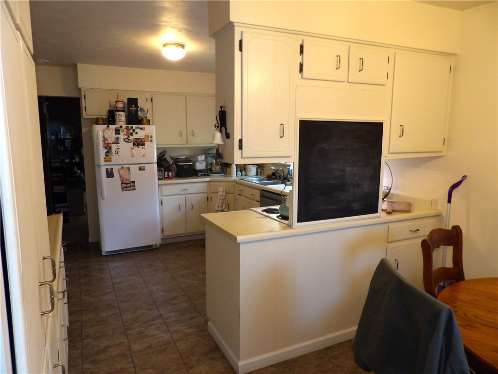 192 Searight Ave Ave, Uniontown, Pennsylvania image 5