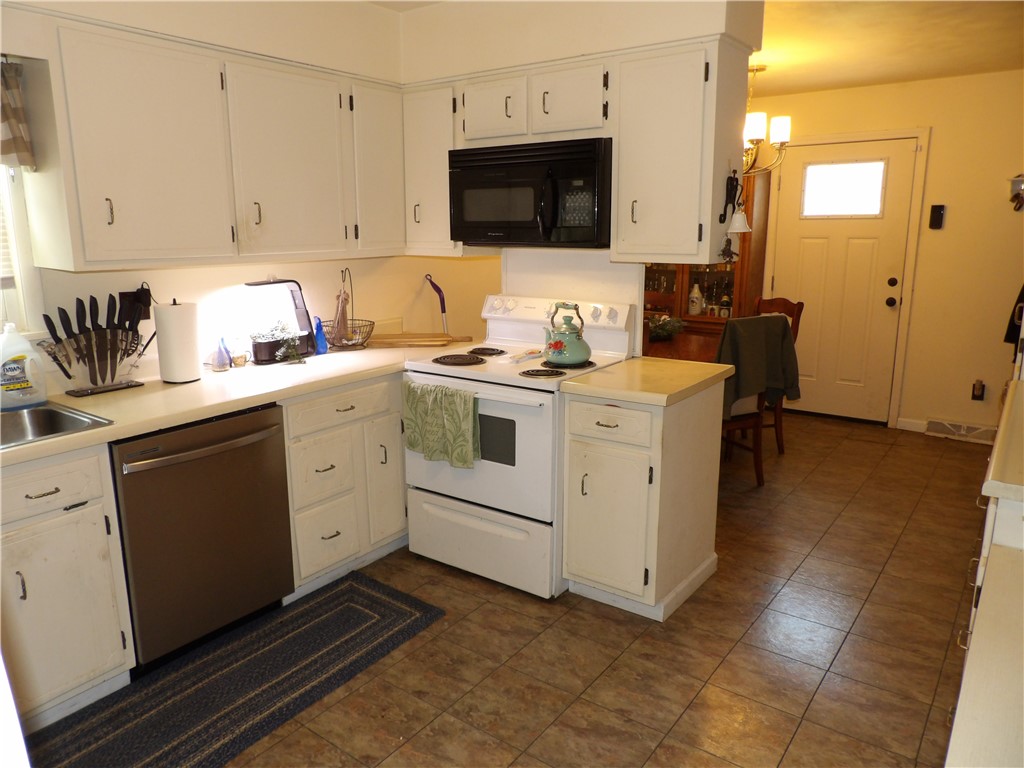 192 Searight Ave Ave, Uniontown, Pennsylvania image 6