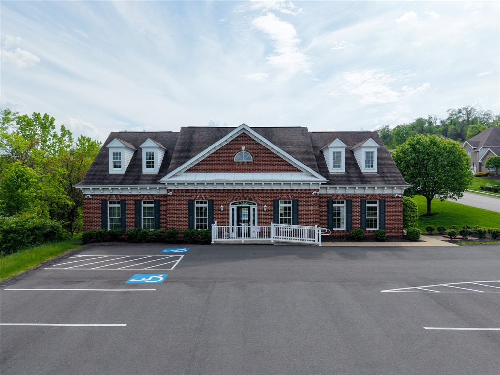 North Strabane, Pennsylvania 15317, United States, 4 Bedrooms Bedrooms, ,3 BathroomsBathrooms,Residential,Contingent,127291