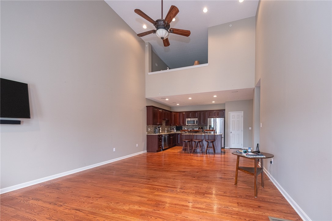 North Strabane, Pennsylvania 15317, United States, 4 Bedrooms Bedrooms, ,3 BathroomsBathrooms,Residential,Contingent,127291