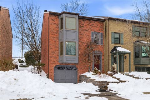 Condo For Sale - 110 Crosswinds Lane<br/> Murrysville, PA 15668