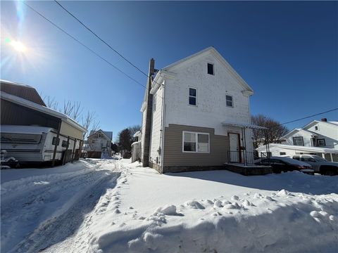 Photo of 119 W Sanner St, Somerset, PA 15501 (MLS # 1738848)