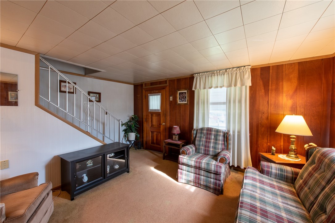 419 Vandergrift Lane