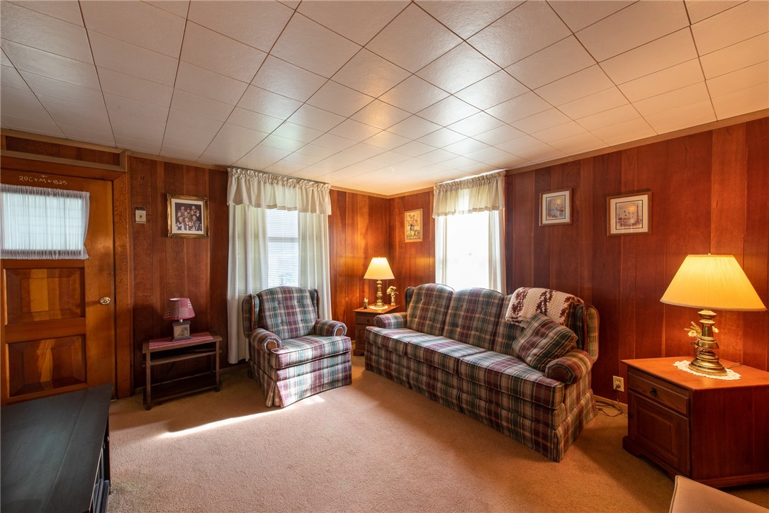 419 Vandergrift Lane