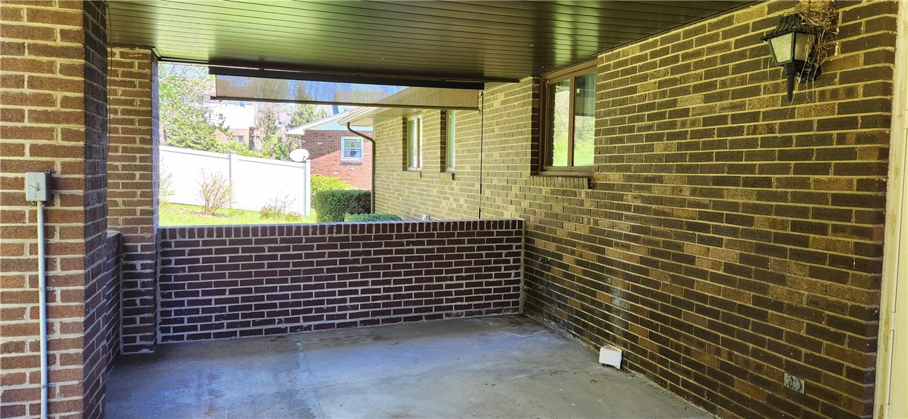 237 Melrose Drive Dr, New Stanton, Pennsylvania image 16